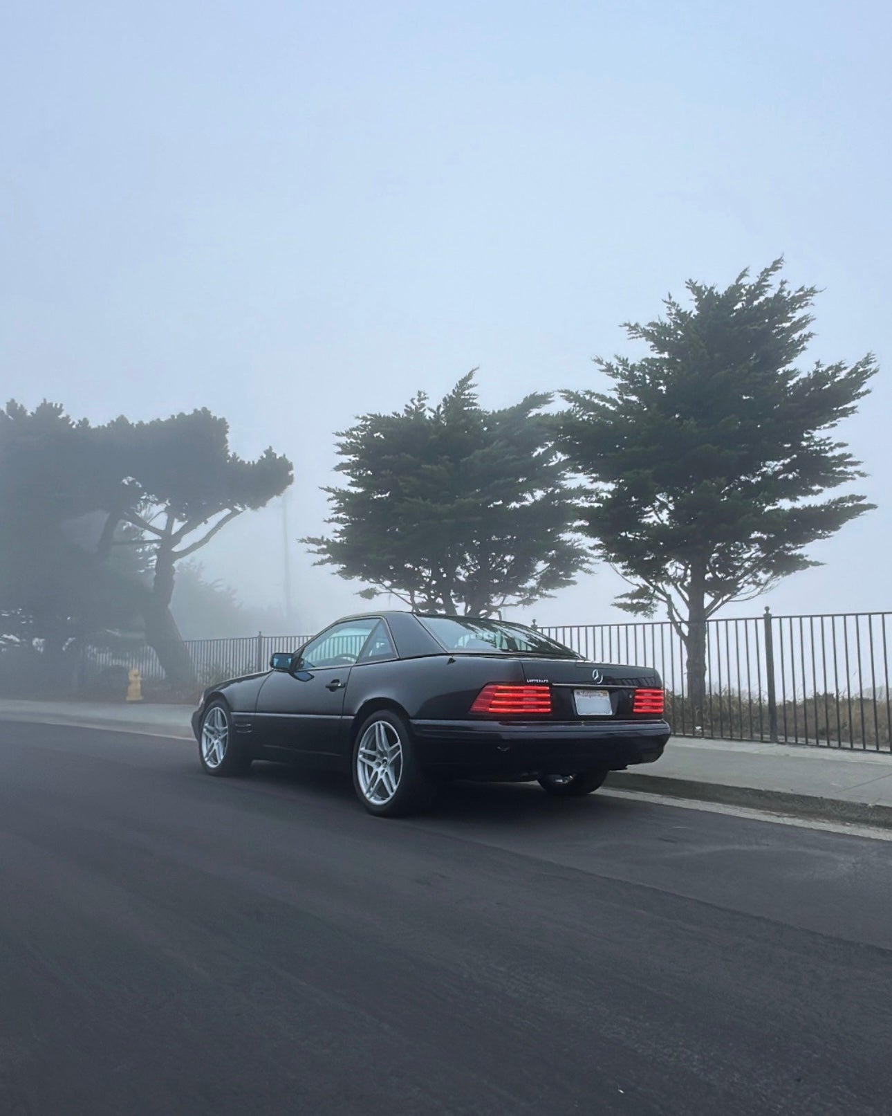 R129 SL Mercedes LED Taillights
